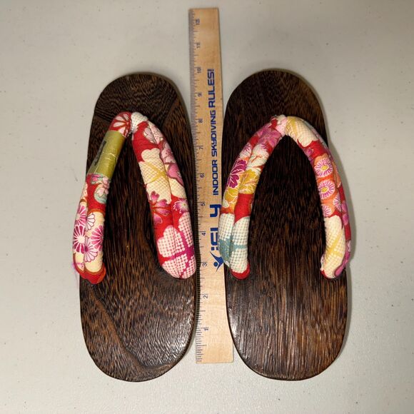 NWOT Japanese Wooden Geisha Clog Women's Thong Sandals Flip Flop Wood Asian Art - Picture 6 of 8